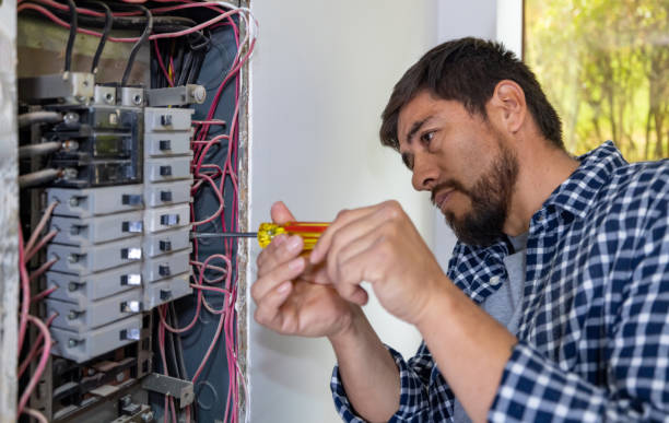 Best Electrician for Home Renovation  in Shorewood Forest, IN